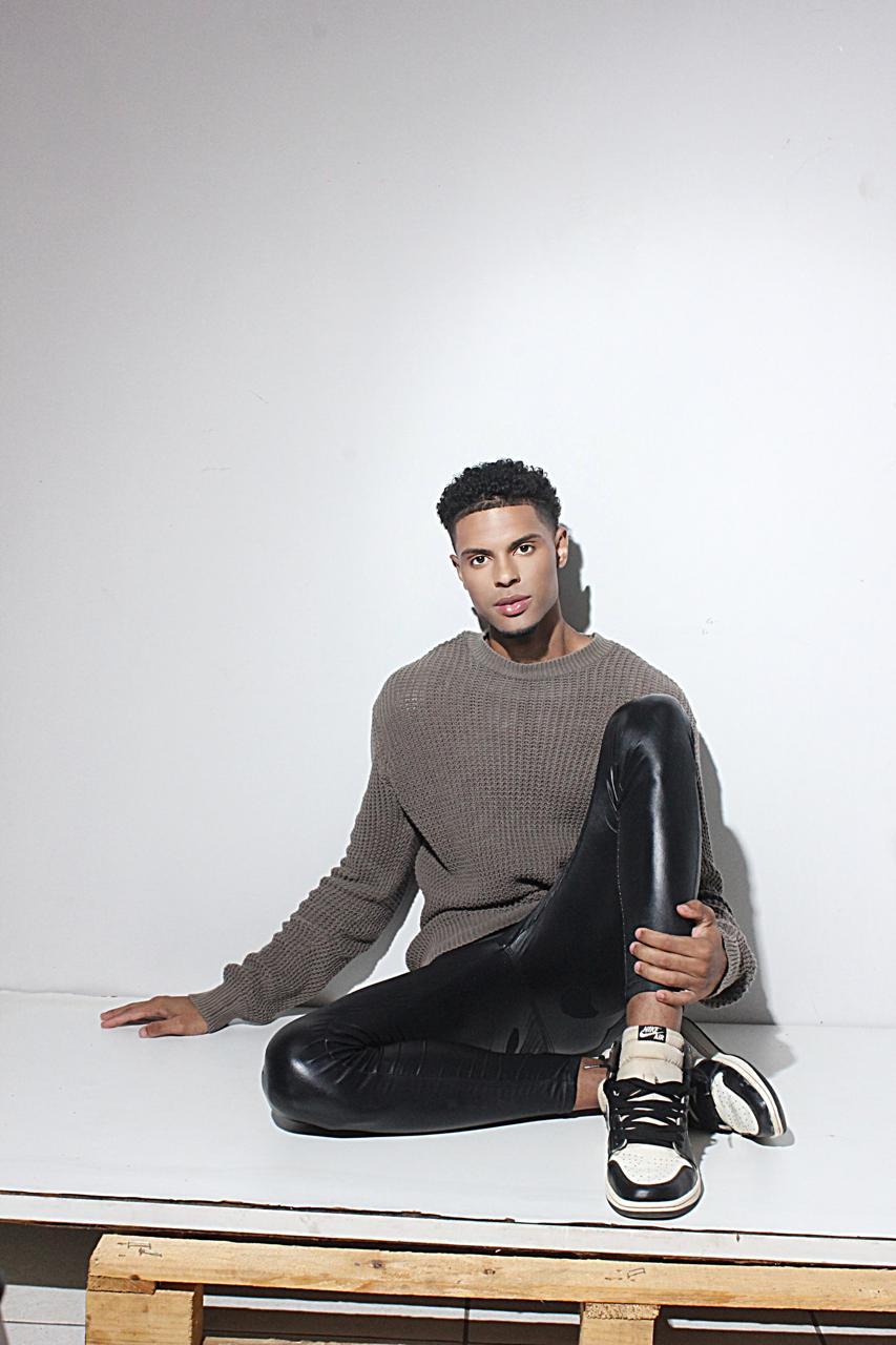 WhatsApp Image 2025-05-14 at 15.29.04 (1)